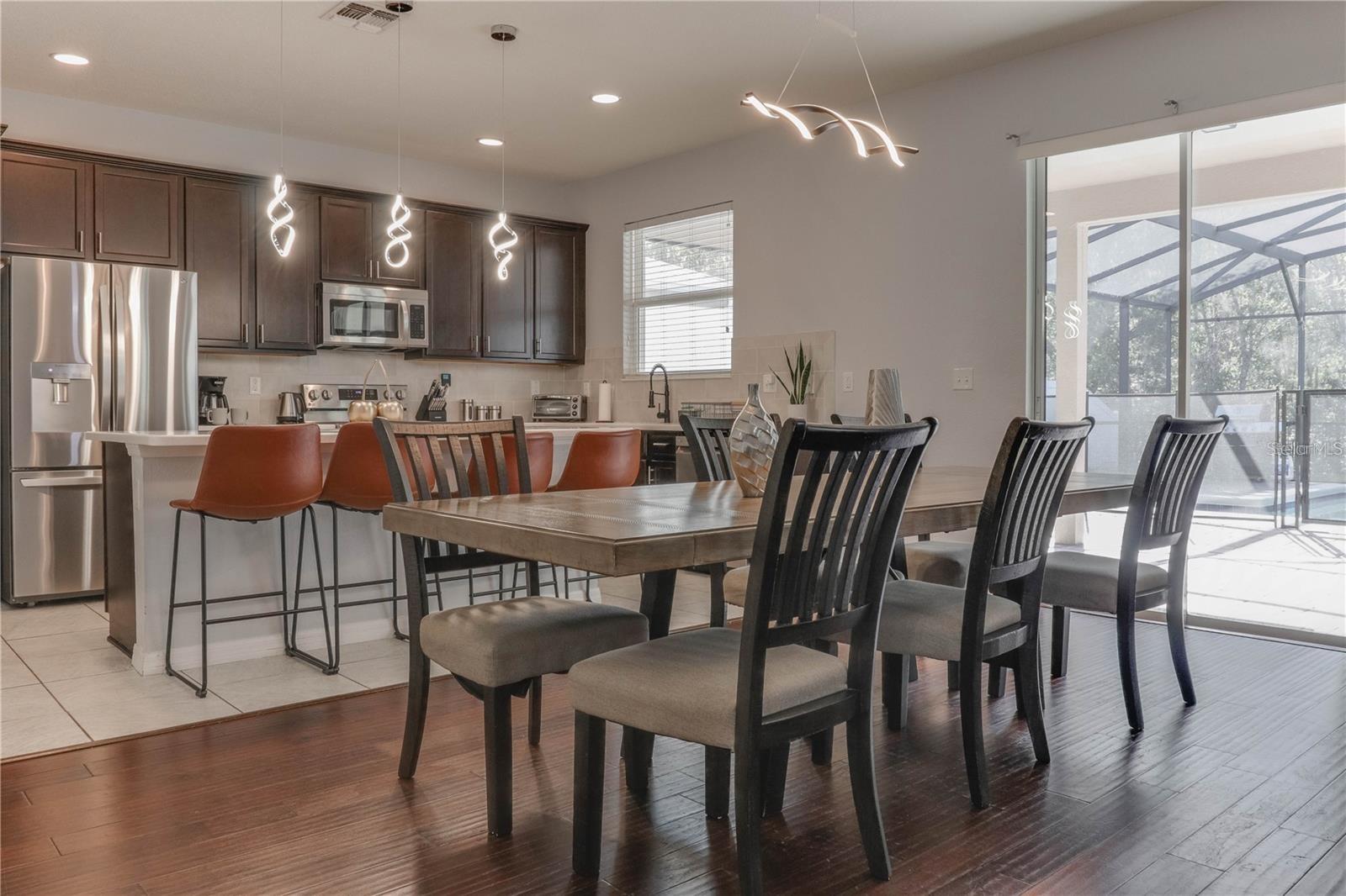 Image 5 of 15 For 4718 Blue Diamond Street