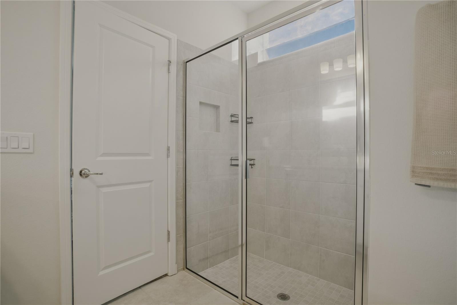 Image 26 of 36 For 1821 Groveline Road