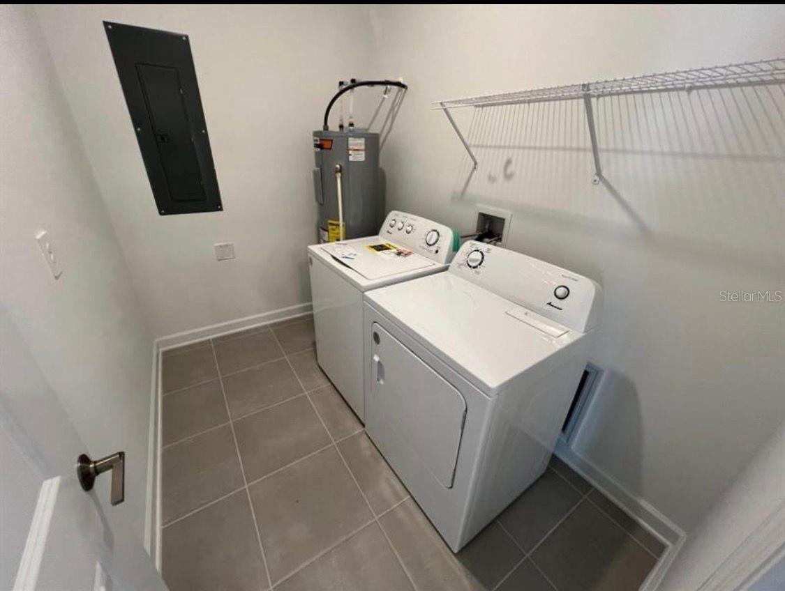 Image 8 of 14 For 11710 Boldface Drive