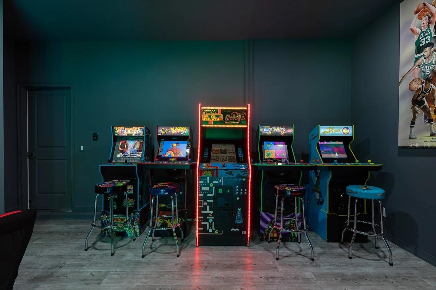 Image 33 of 40 For 1509 Flange Drive