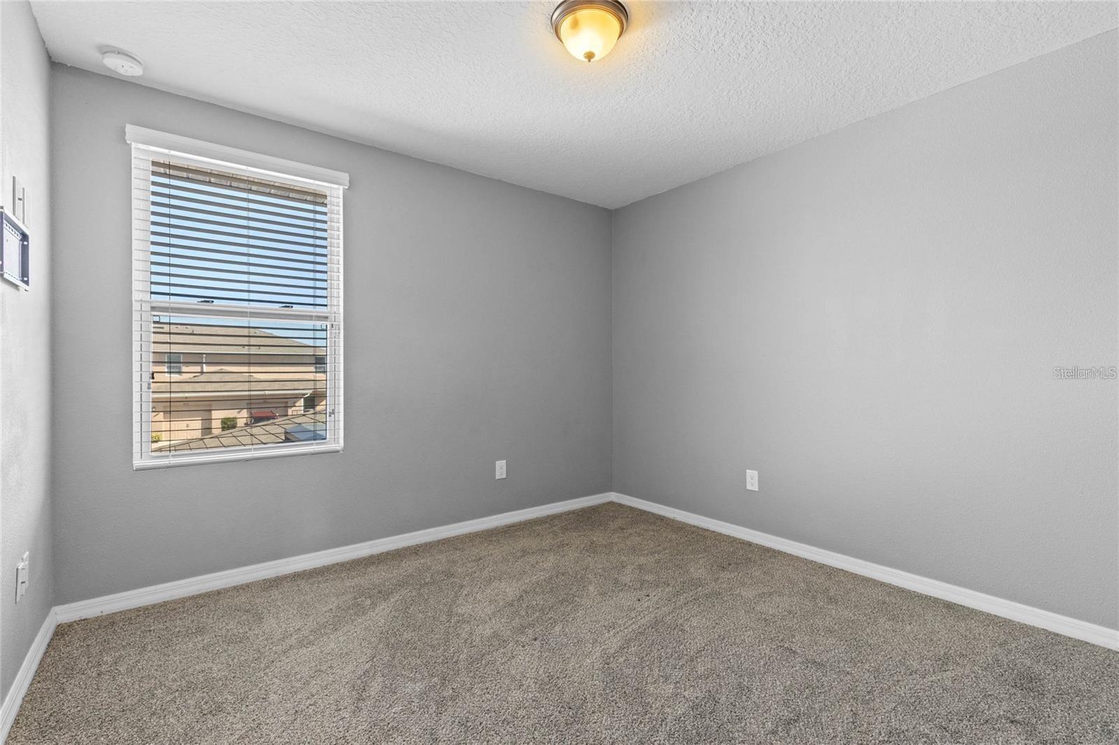 Image 19 of 27 For 4805 Apple Blossom Lane