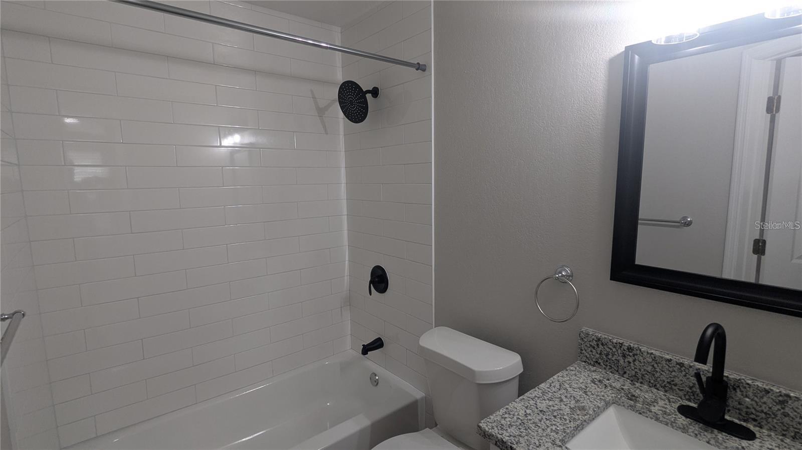 Image 10 of 29 For 1948 Lake Atriums Circle 120