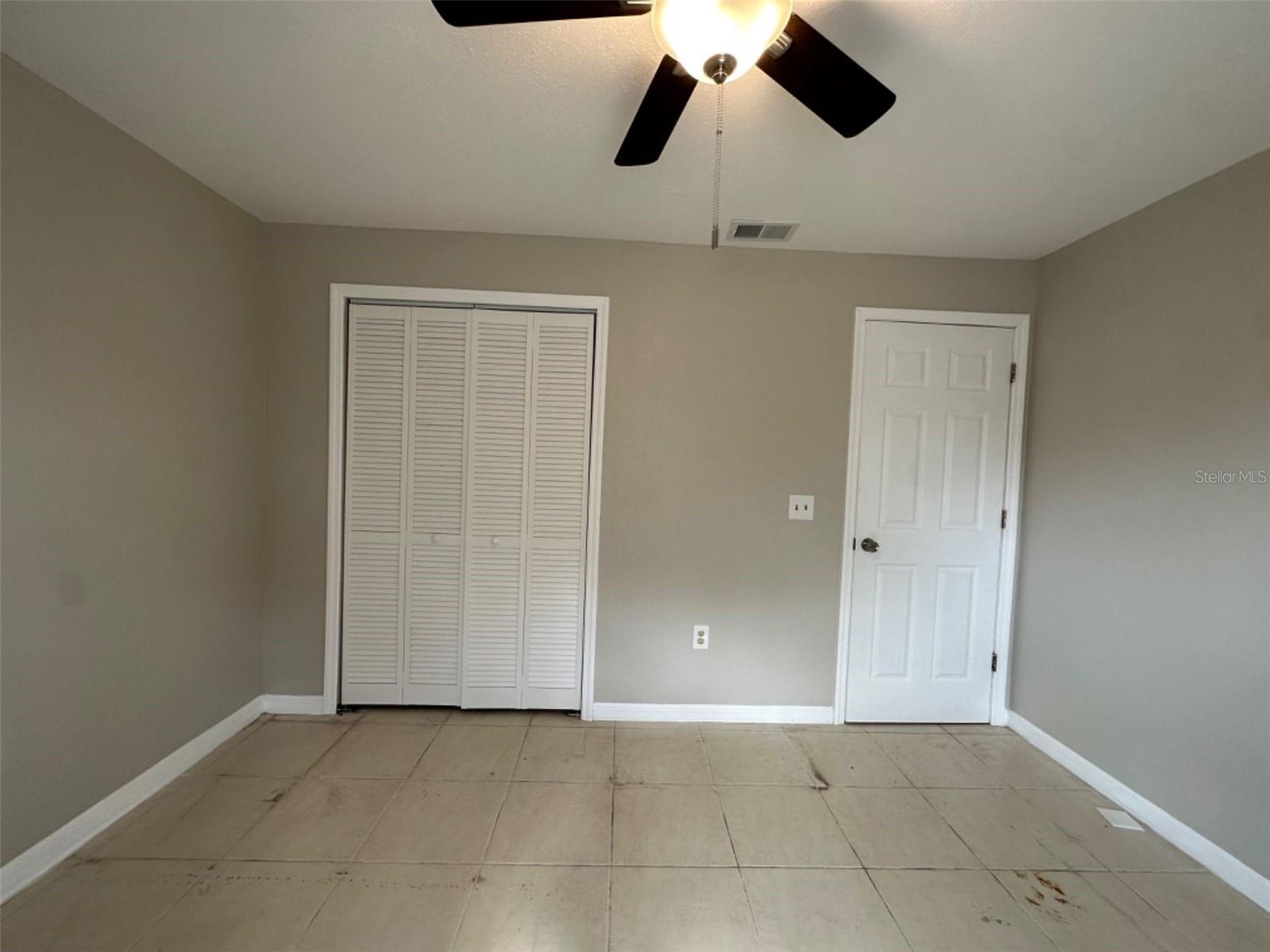 Image 14 of 23 For 1123 Doncaster Court