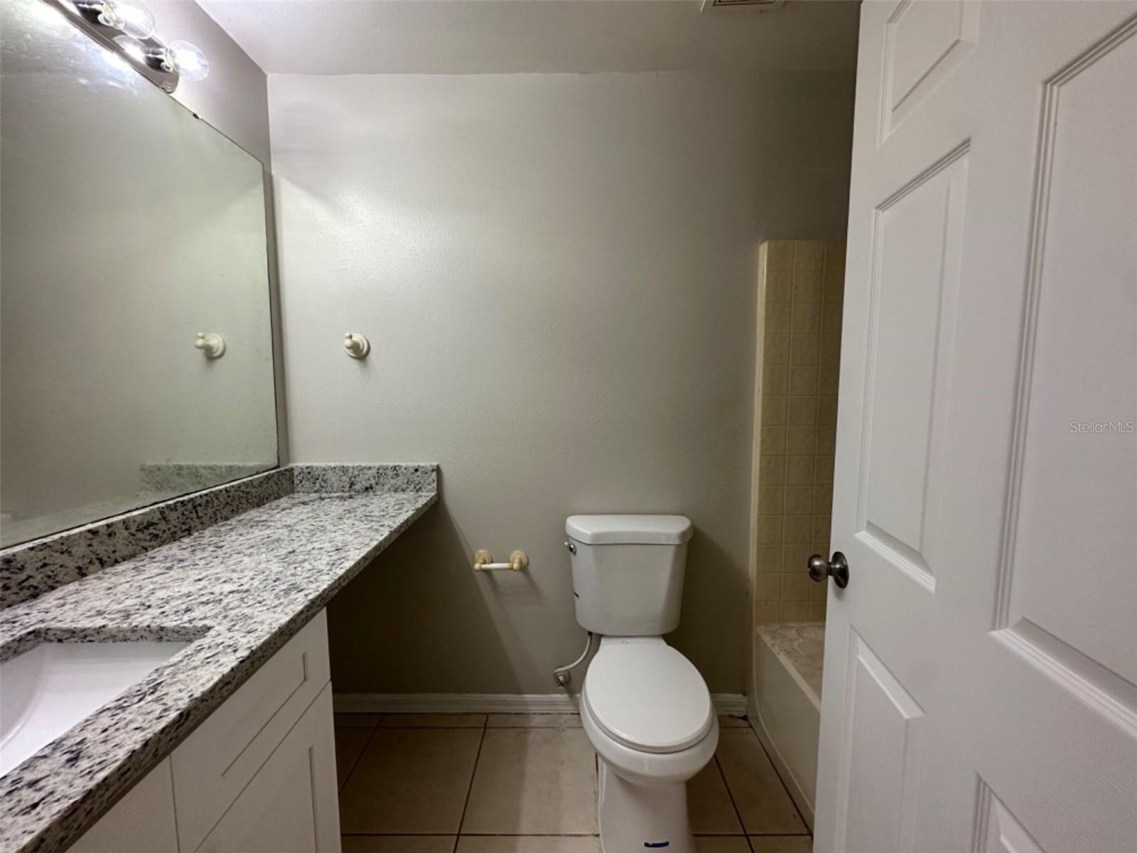 Image 20 of 23 For 1123 Doncaster Court