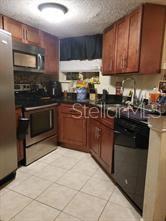 Image 3 of 23 For 1948 Lake Atriums Circle 115