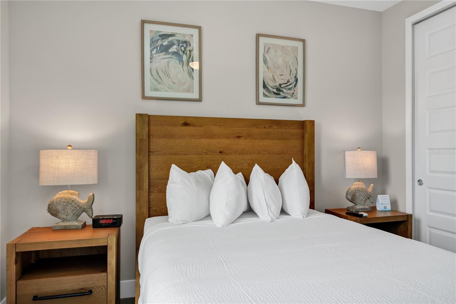 Image 11 of 54 For 7833 Spectrum Drive