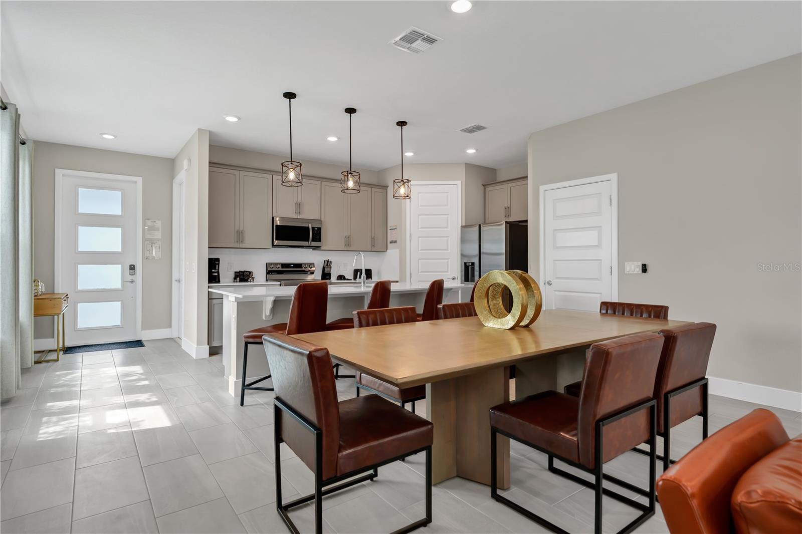 Image 25 of 54 For 7833 Spectrum Drive