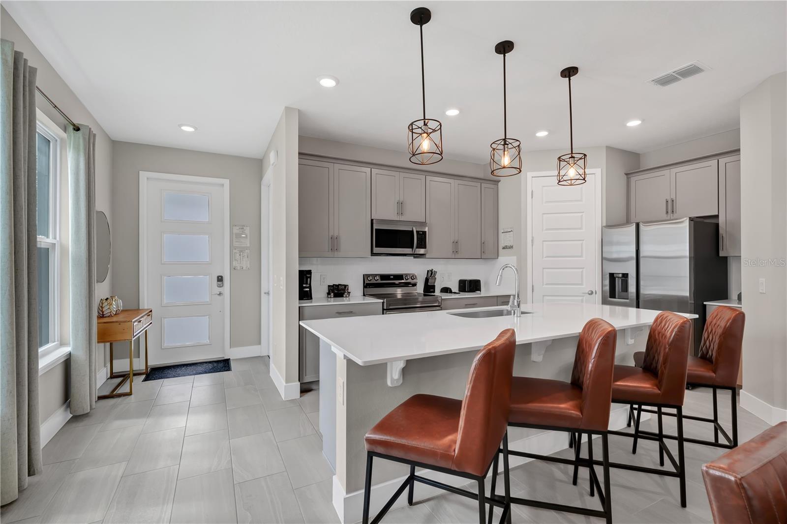 Image 28 of 54 For 7833 Spectrum Drive