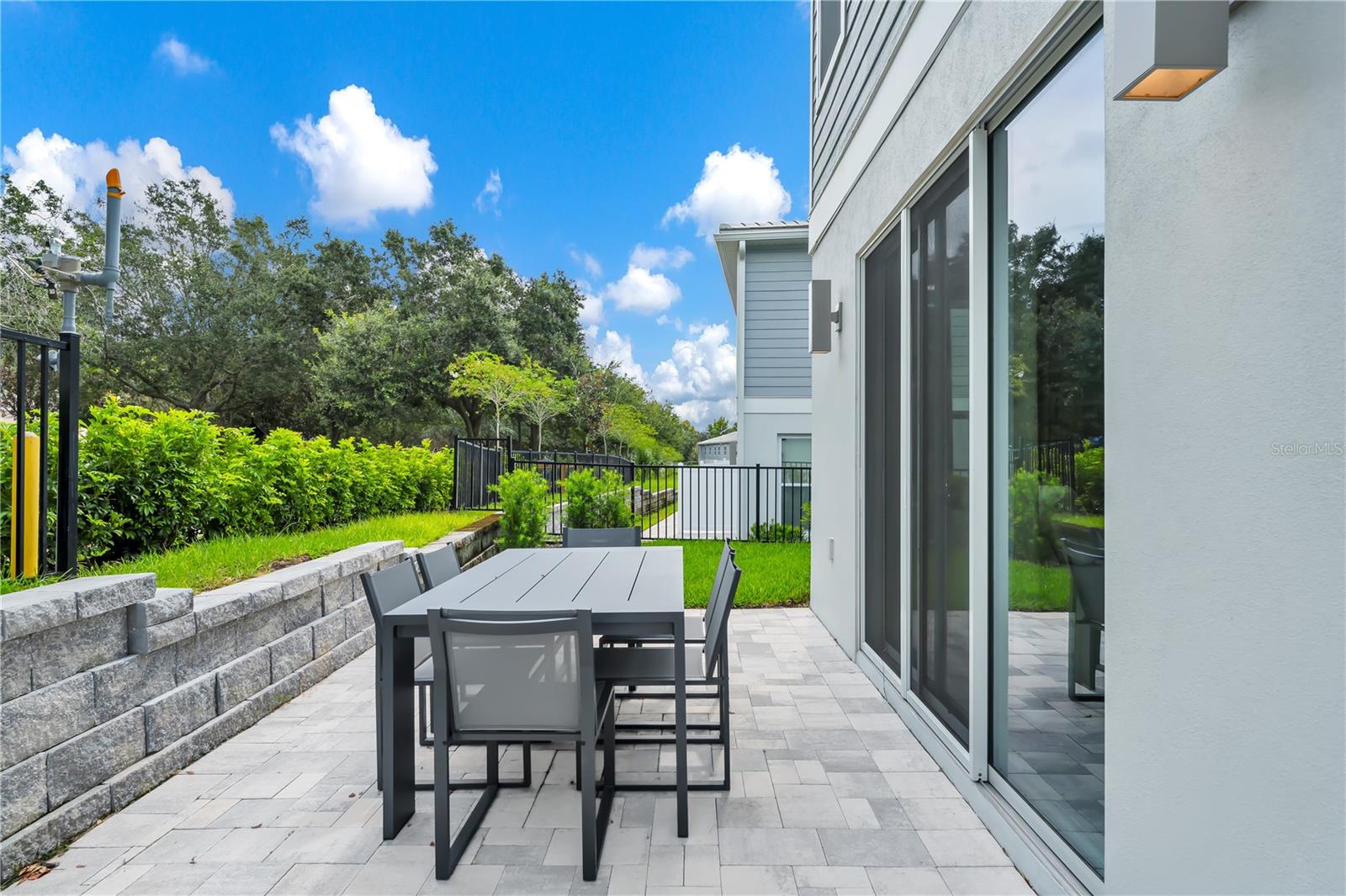 Image 47 of 54 For 7833 Spectrum Drive