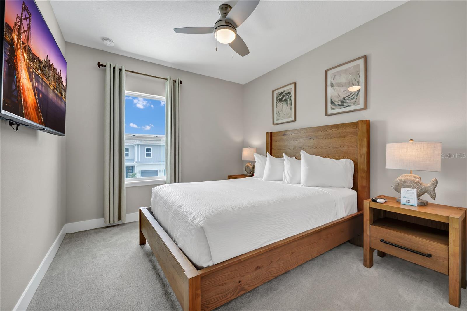 Image 8 of 54 For 7833 Spectrum Drive