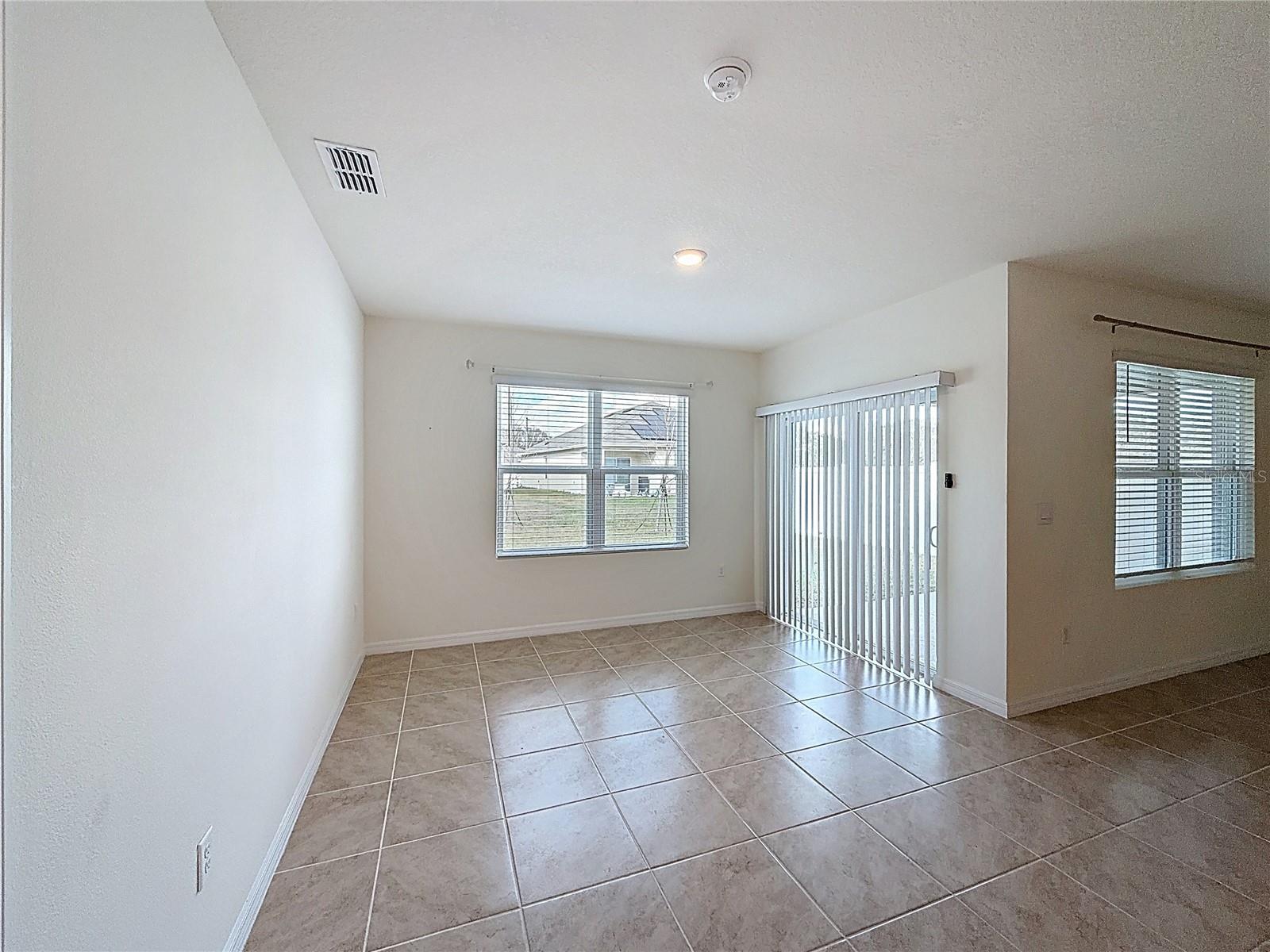 Image 12 of 31 For 3344 Mystic Pond Loop