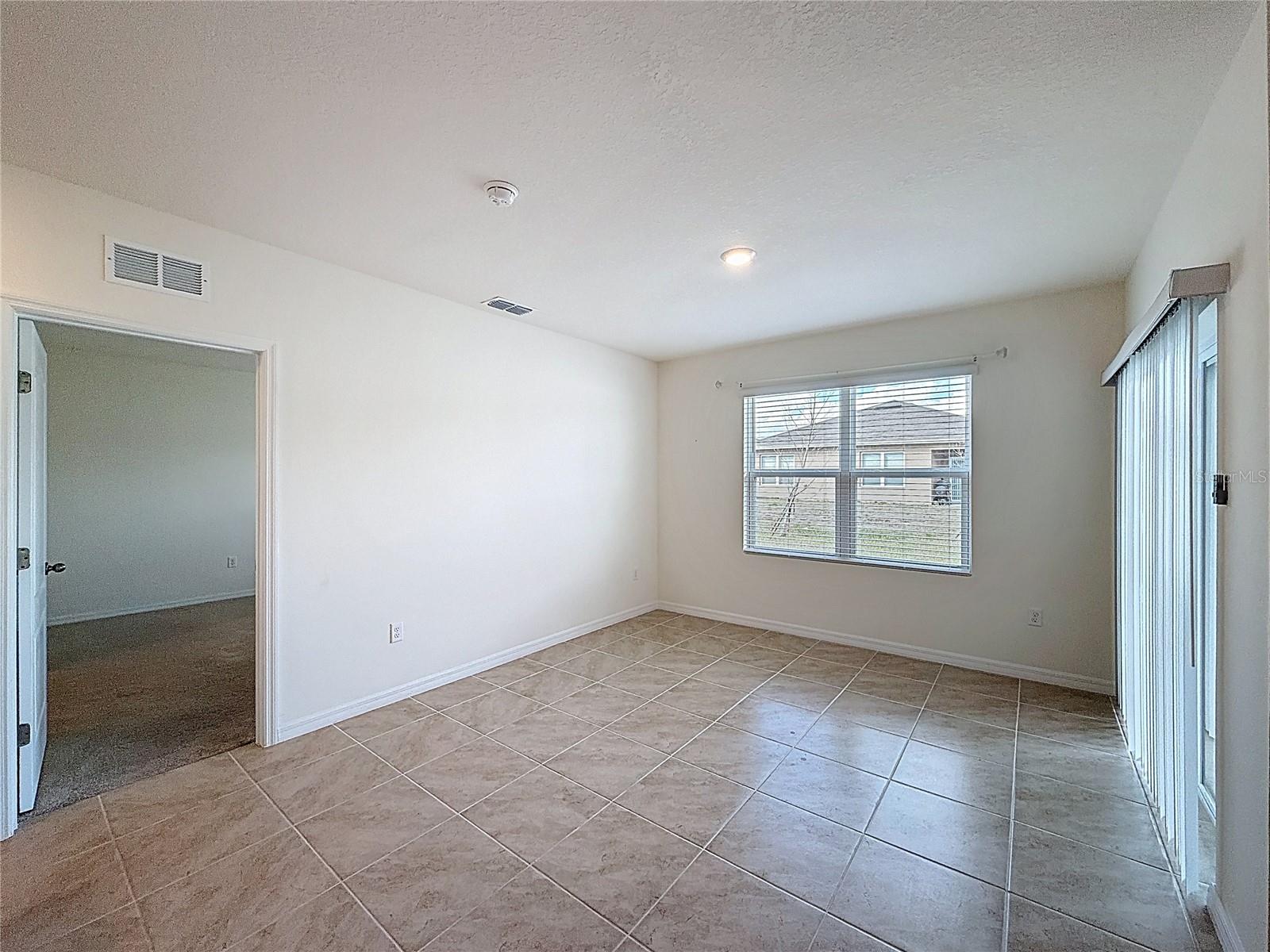 Image 13 of 31 For 3344 Mystic Pond Loop