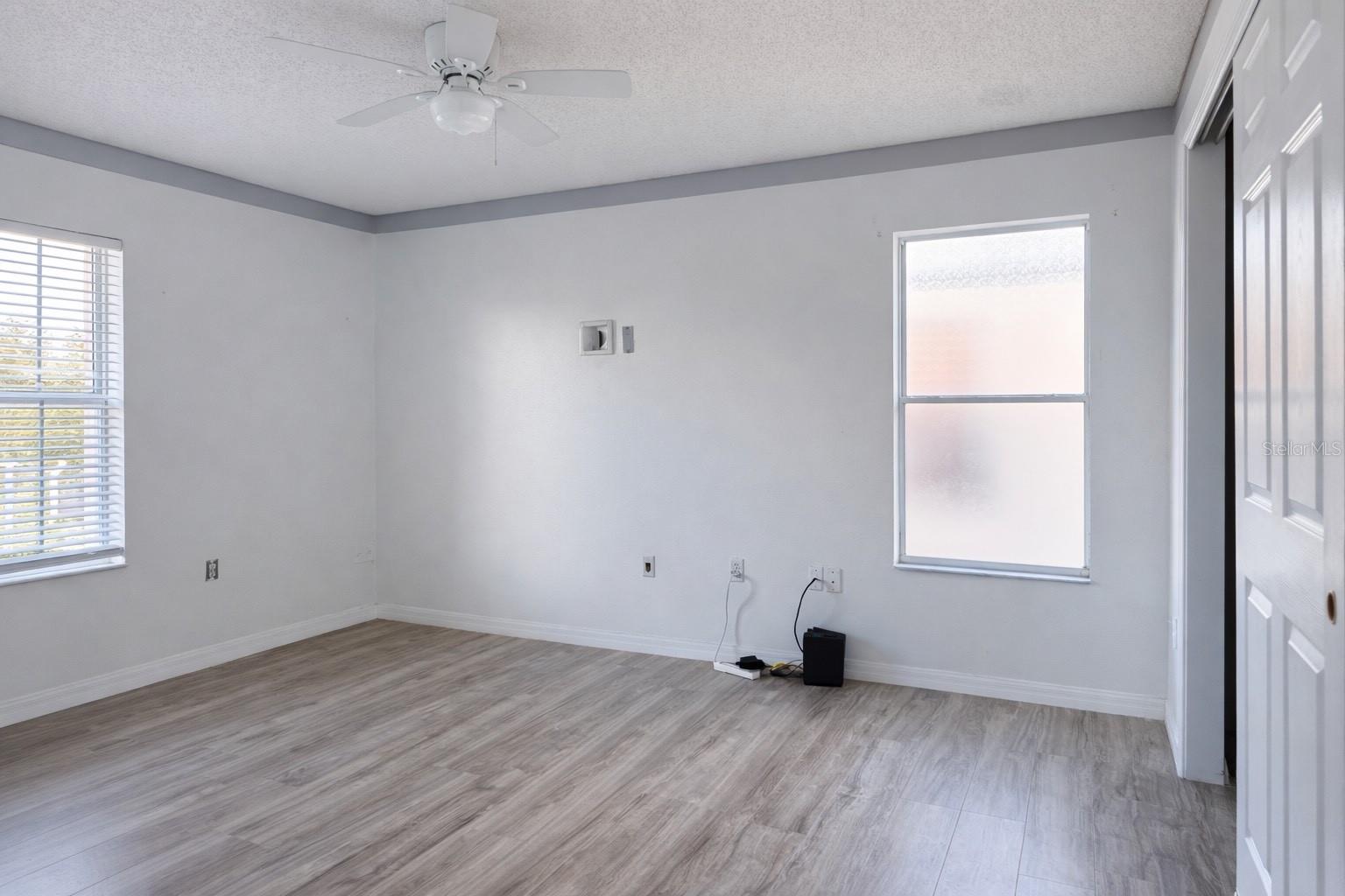 Image 18 of 20 For 429 Janice Kay Place