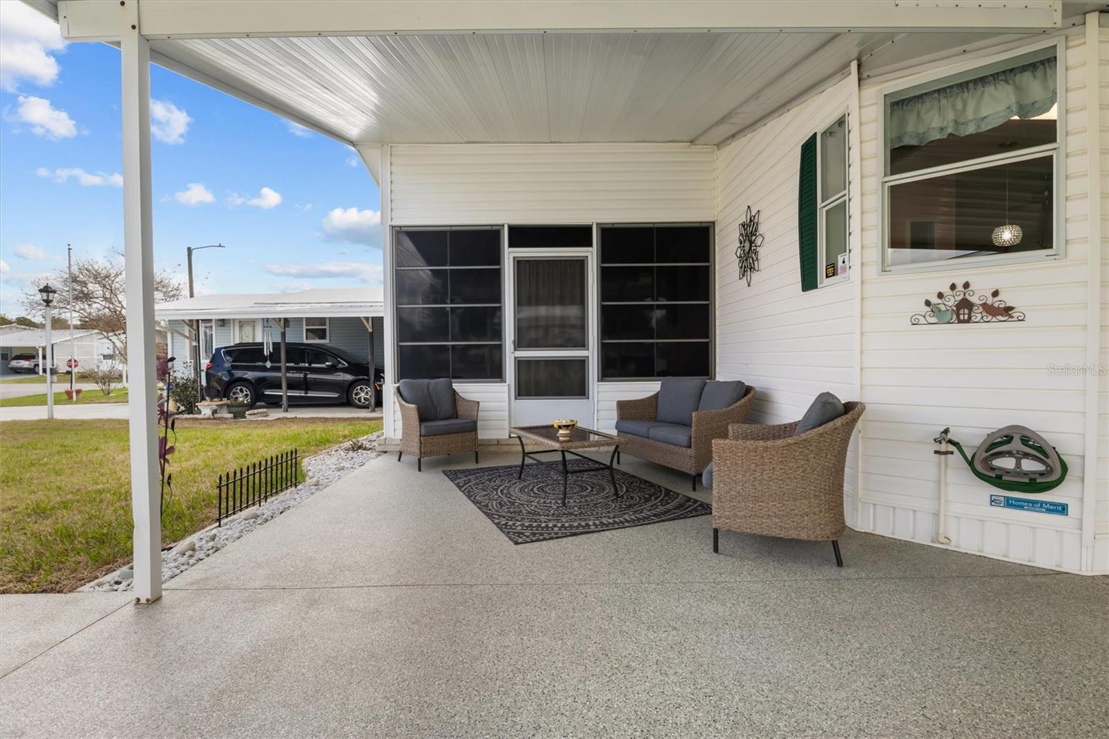 Image 11 of 38 For 232 Glenwood Drive