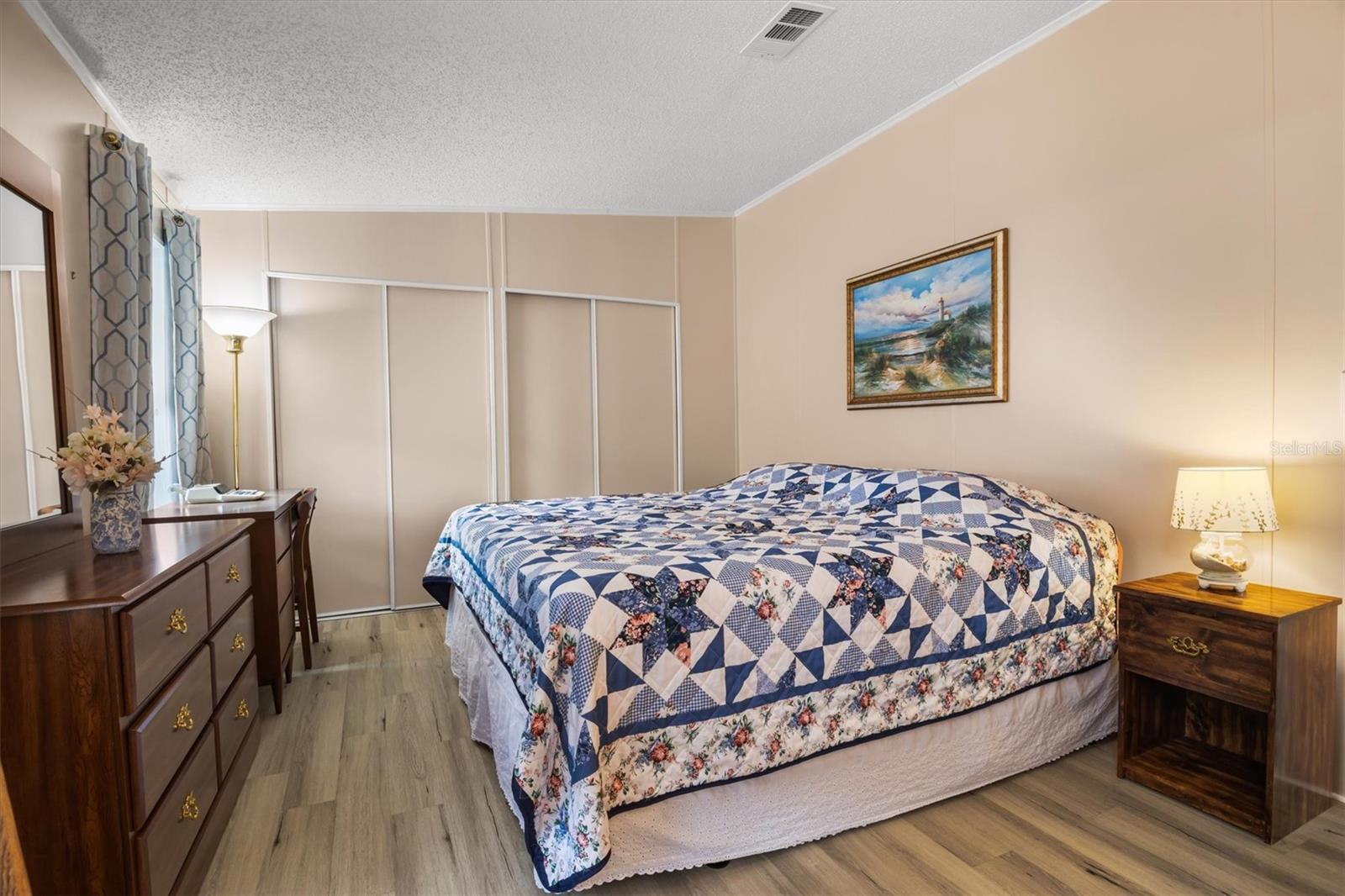 Image 18 of 38 For 232 Glenwood Drive