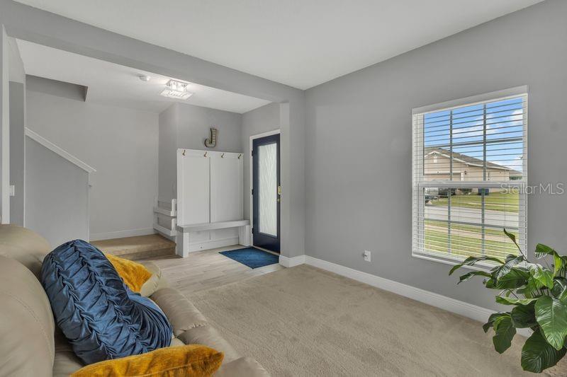 Image 14 of 37 For 187 Hydra Way