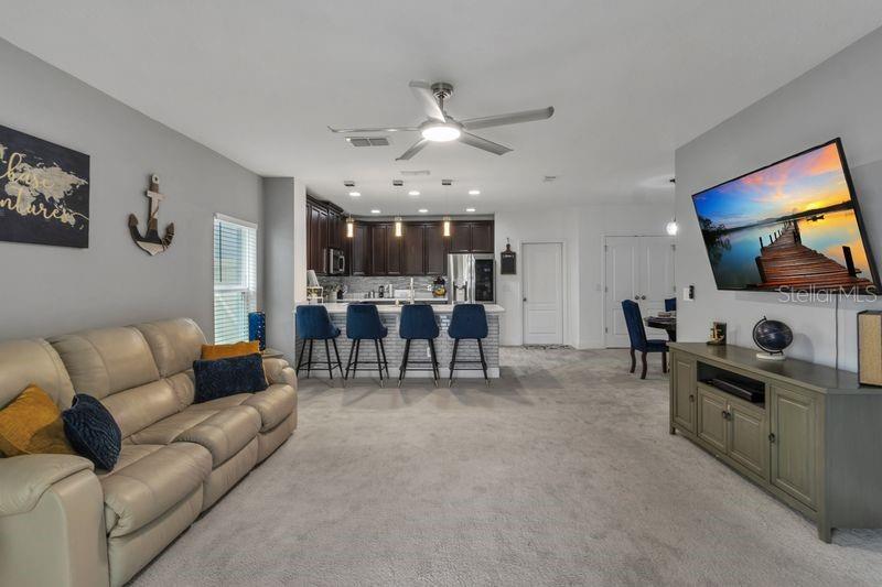 Image 17 of 37 For 187 Hydra Way