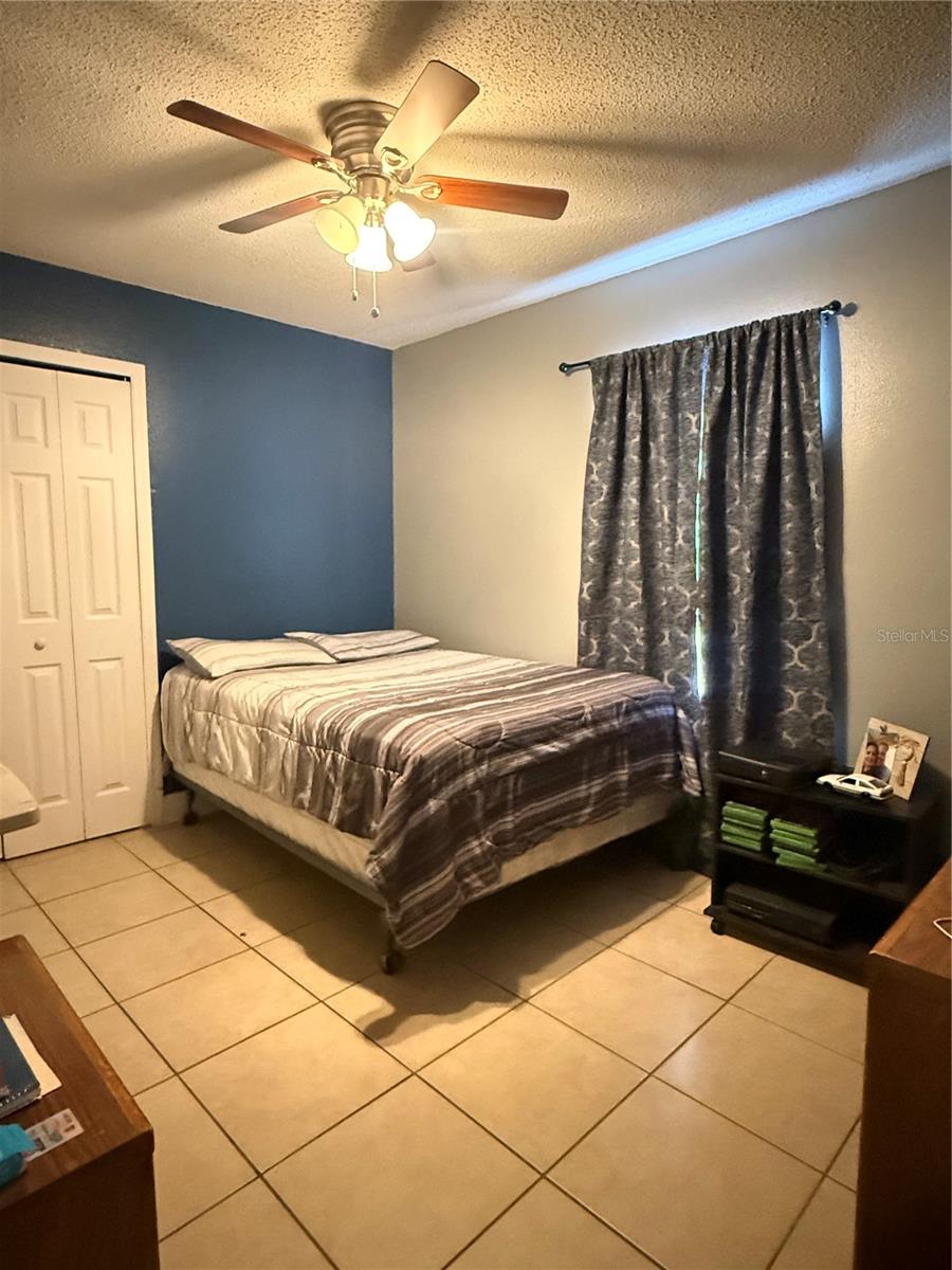 Image 37 of 51 For 407 Blackbird Way