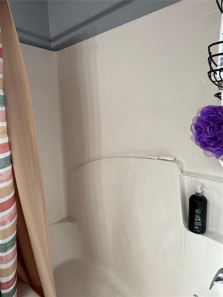 Image 39 of 51 For 407 Blackbird Way