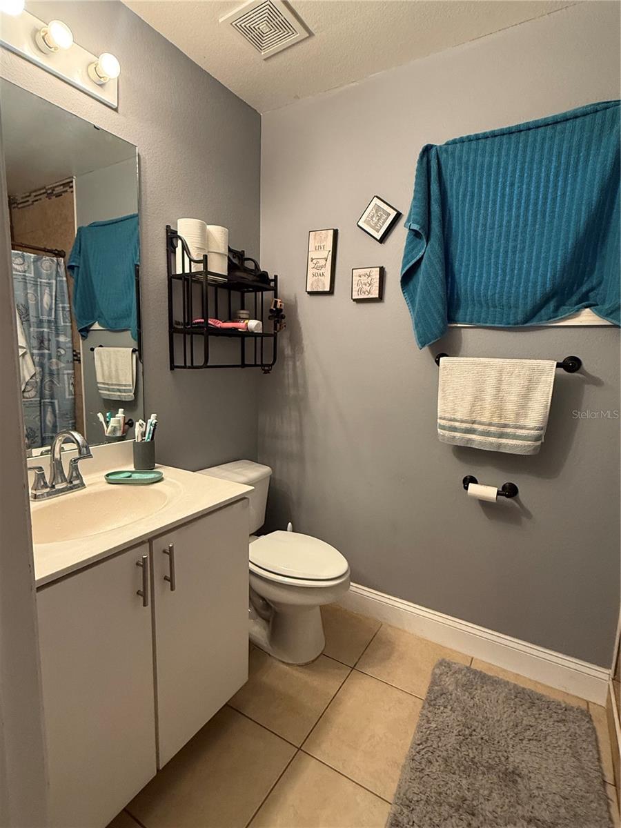 Image 46 of 51 For 407 Blackbird Way