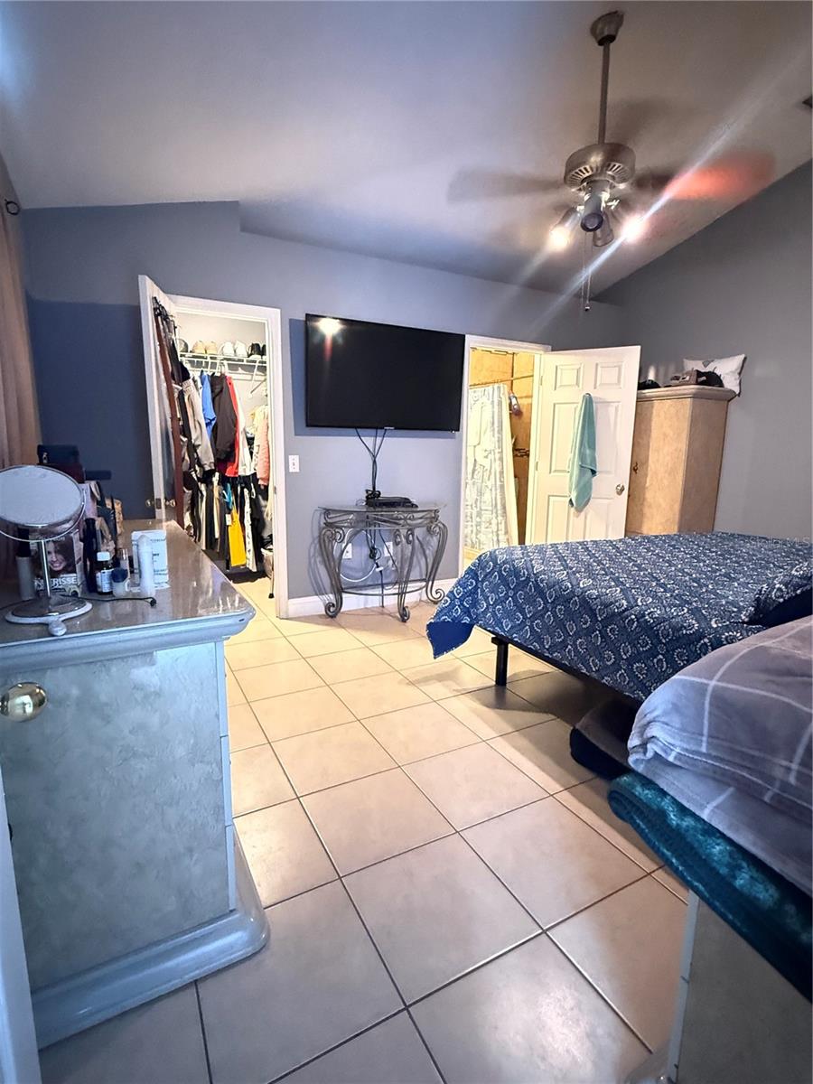 Image 49 of 51 For 407 Blackbird Way