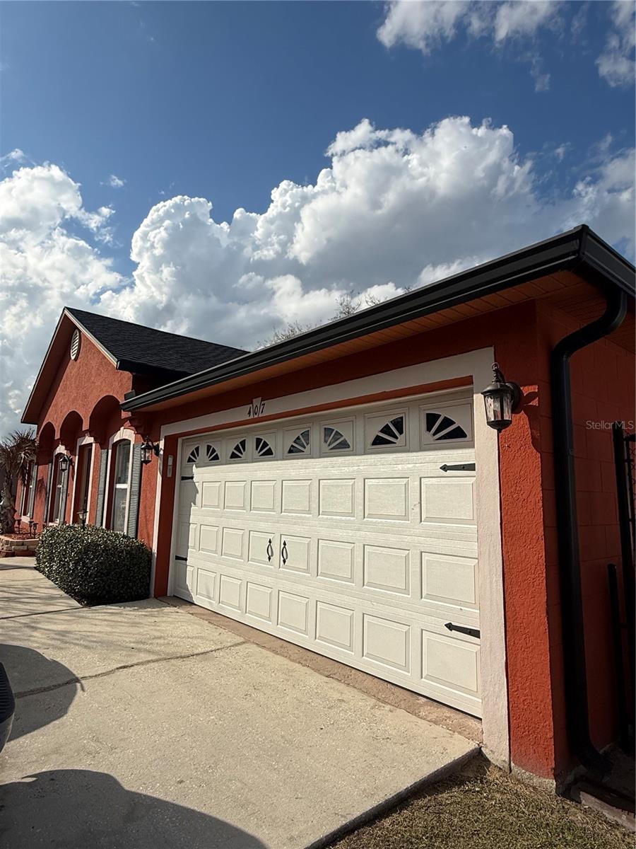 Image 7 of 51 For 407 Blackbird Way