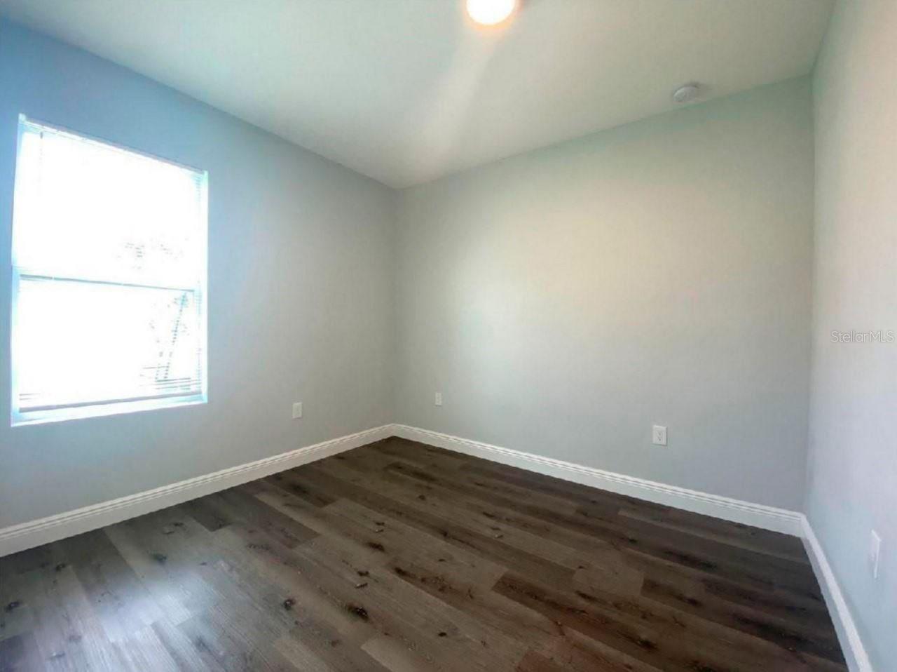 Image 4 of 7 For 1825 Puffin Street 1825