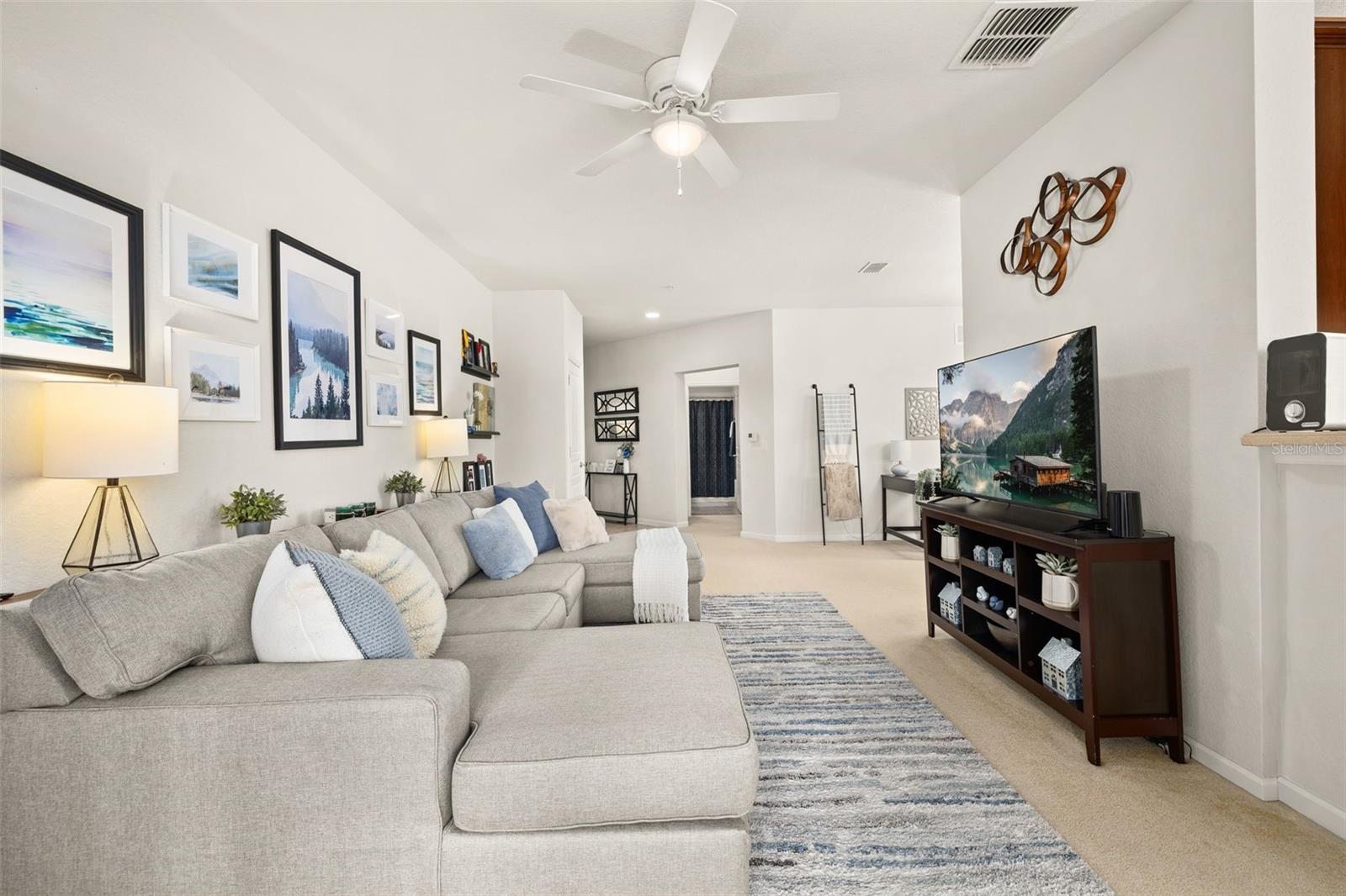 Image 19 of 82 For 1256 Romani Avenue