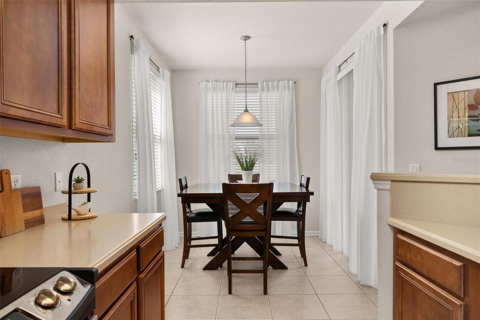 Image 24 of 82 For 1256 Romani Avenue