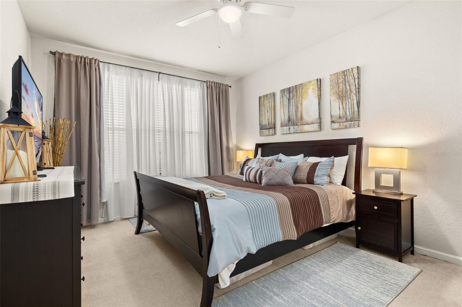 Image 28 of 82 For 1256 Romani Avenue