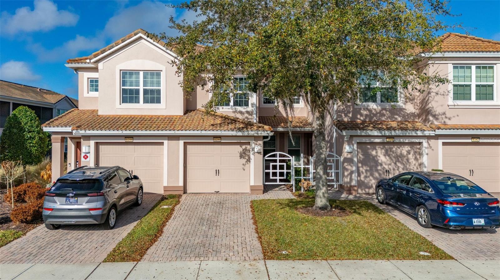 Image 3 of 82 For 1256 Romani Avenue