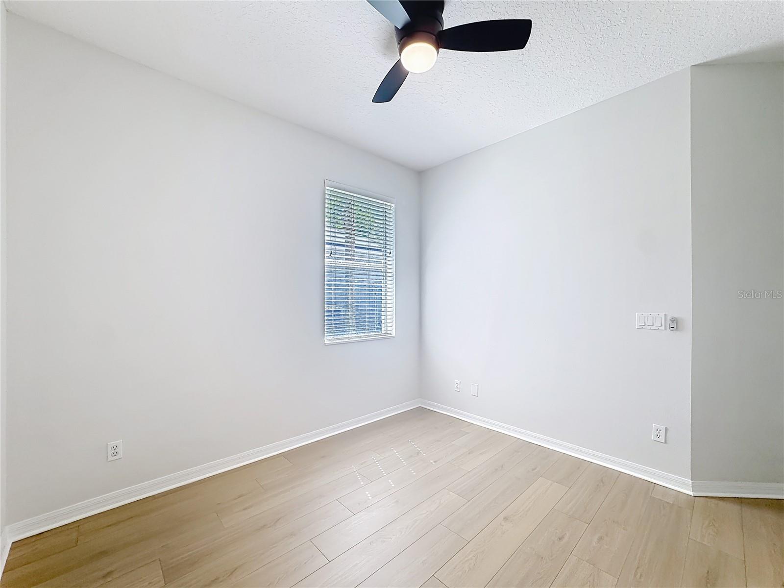 Image 29 of 58 For 336 Courtlea Park Drive