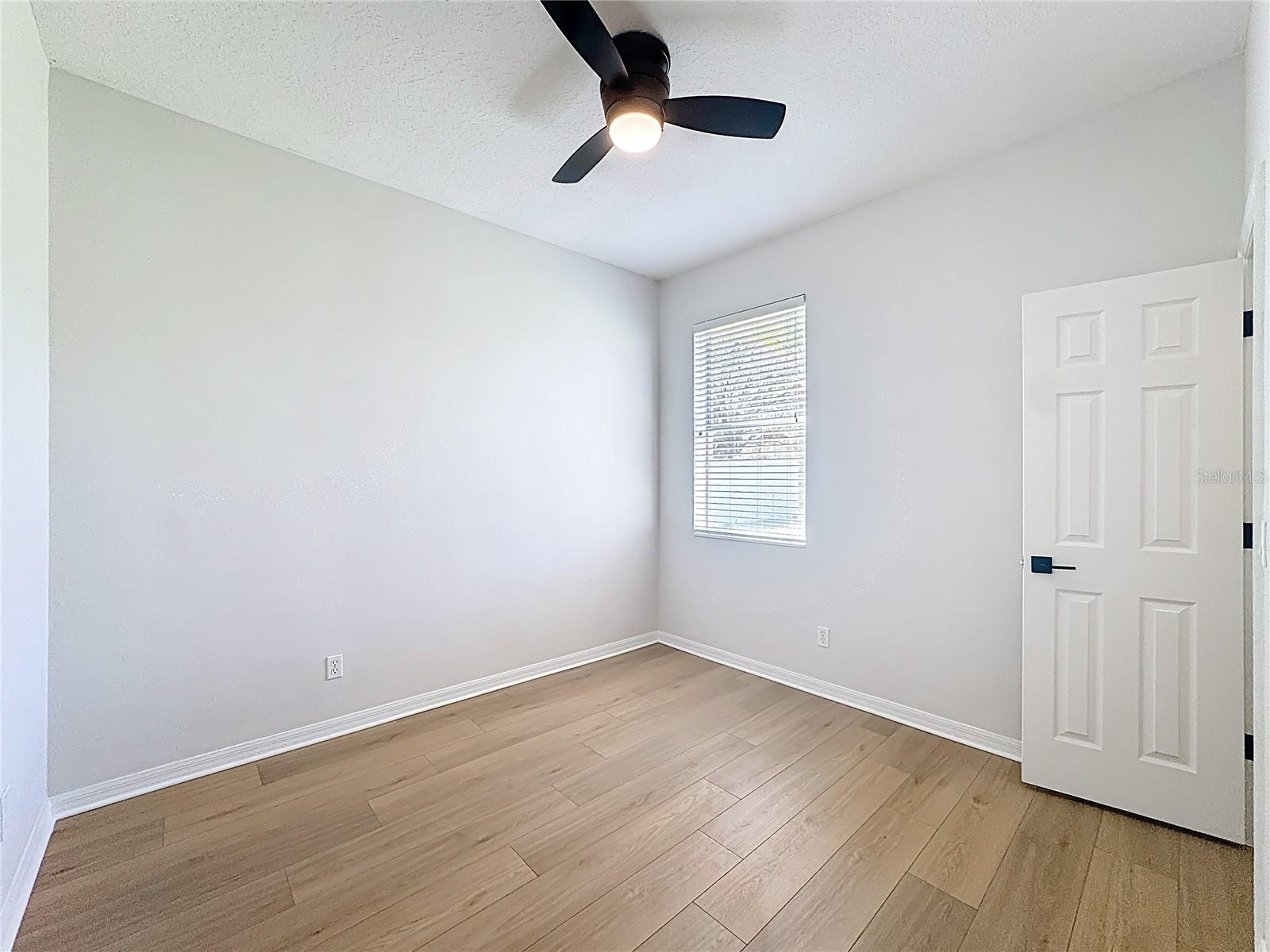 Image 33 of 58 For 336 Courtlea Park Drive