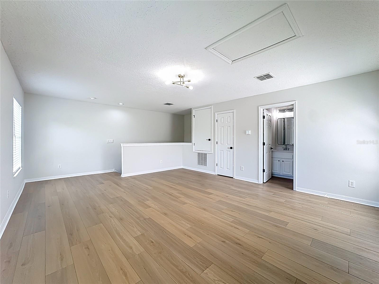 Image 45 of 58 For 336 Courtlea Park Drive