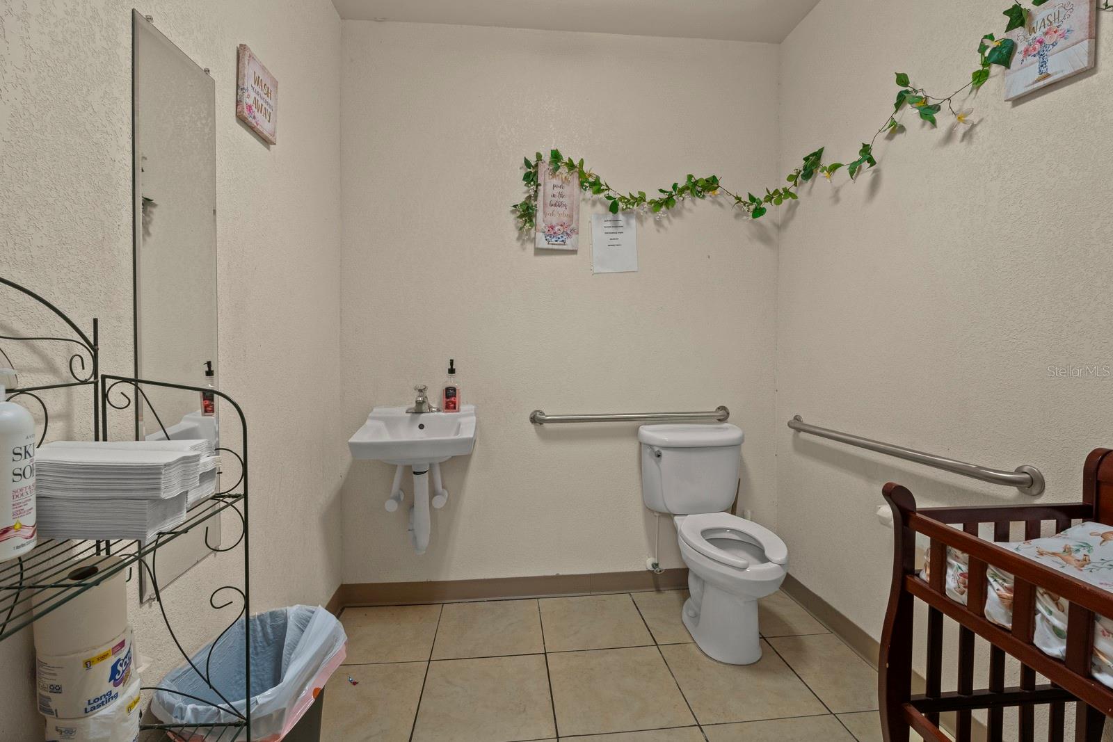 Image 16 of 27 For Address Not Provided