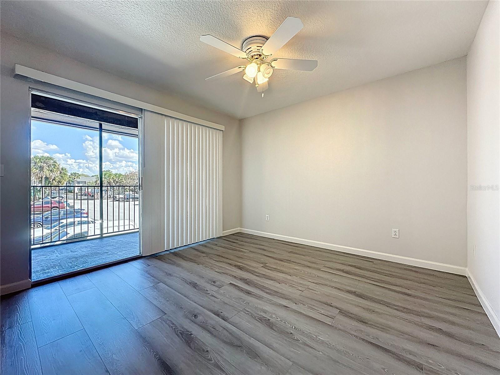 Image 25 of 44 For 1921 Ludlow Lane 3604