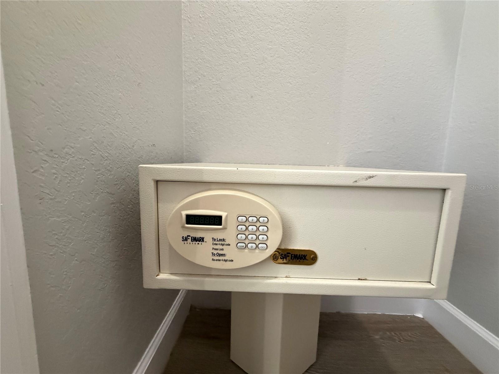 Image 22 of 30 For 1301 Tuscan Terrace 9104