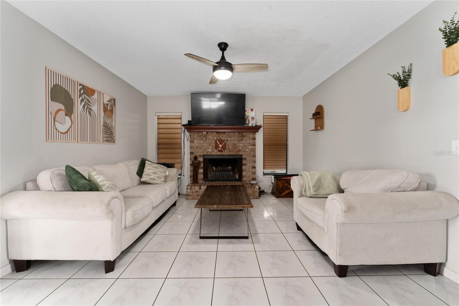 Image 10 of 34 For 8713 Catbriar Bay Way