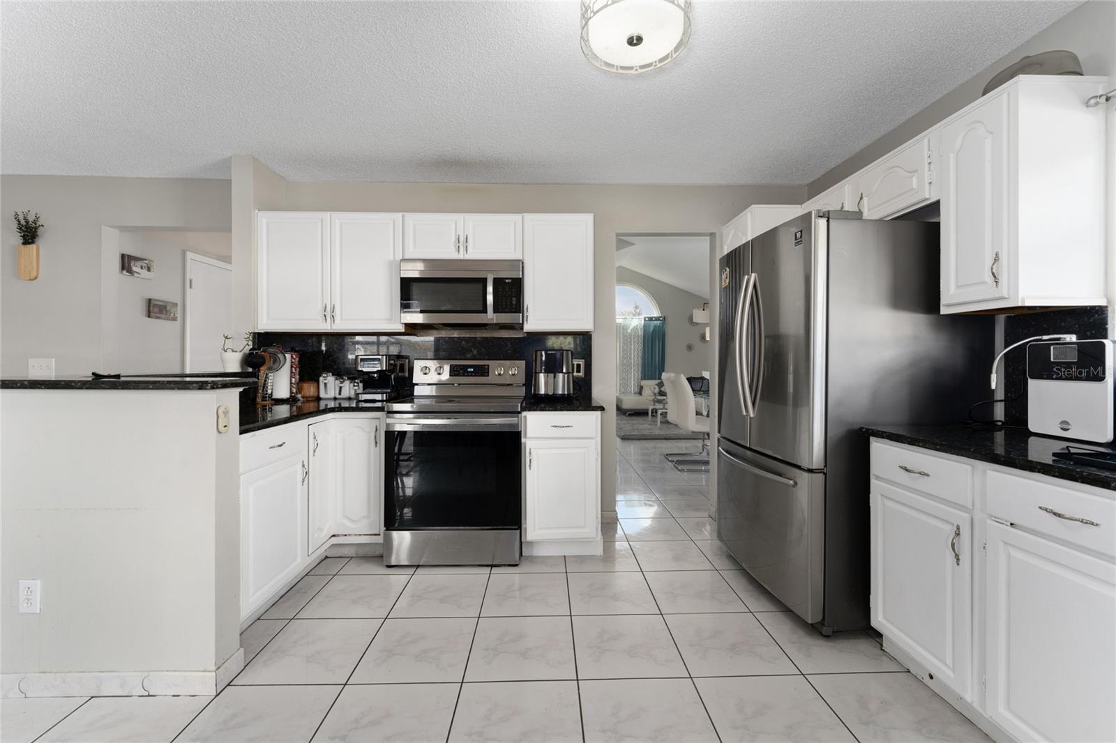 Image 12 of 34 For 8713 Catbriar Bay Way