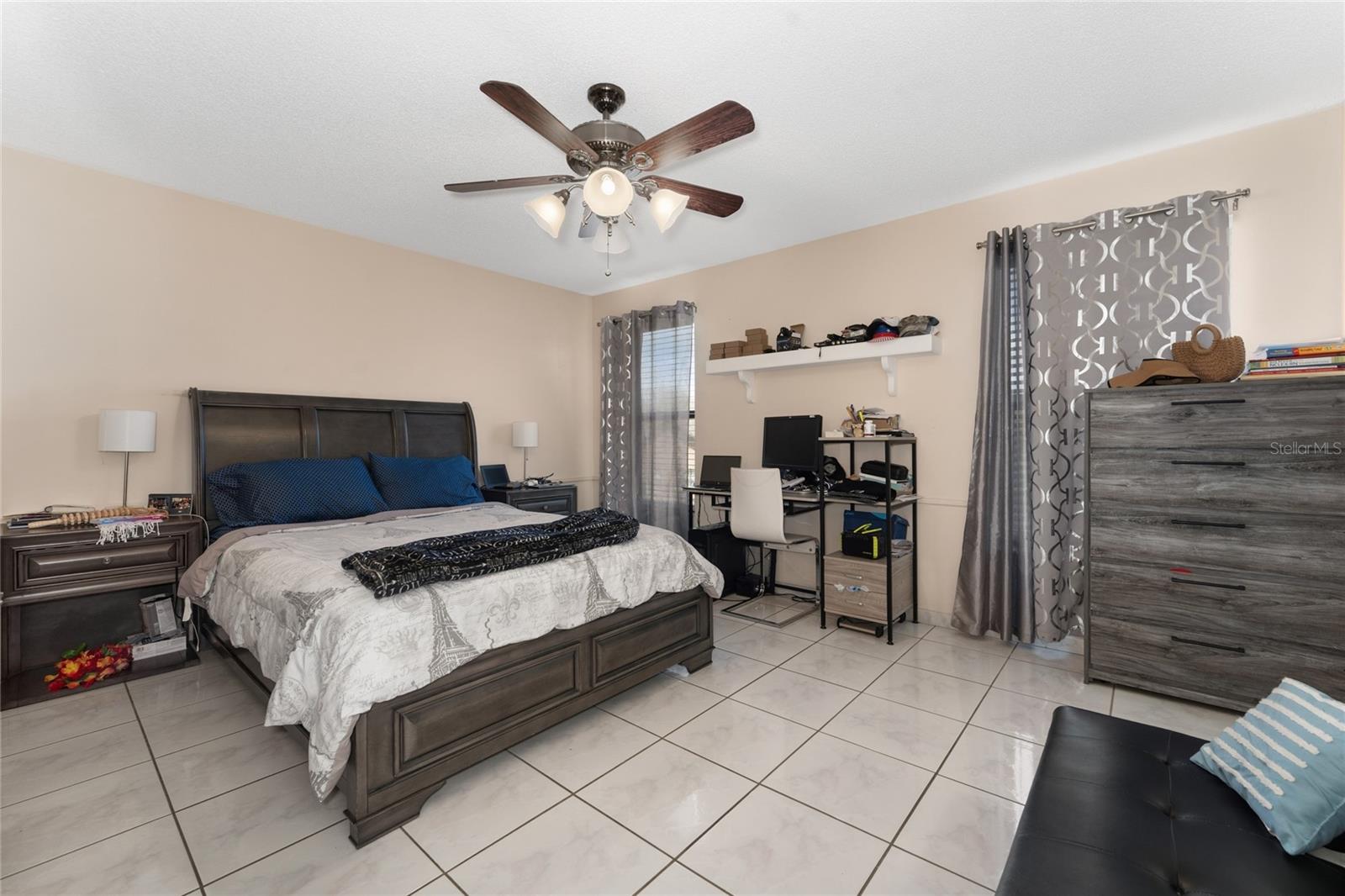 Image 16 of 34 For 8713 Catbriar Bay Way