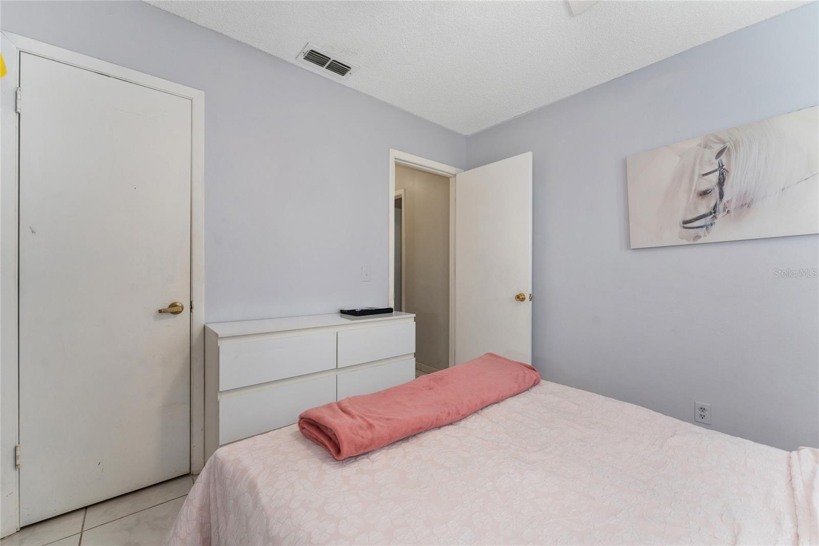 Image 24 of 34 For 8713 Catbriar Bay Way