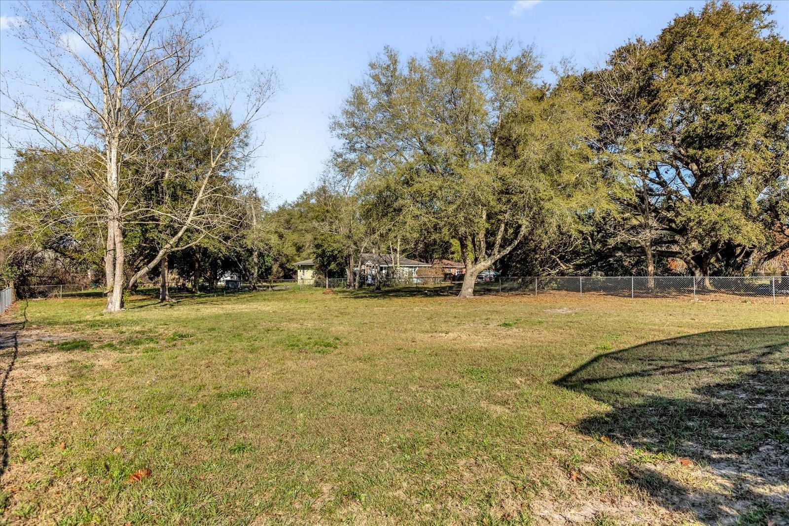 Image 24 of 36 For 3808 Mohawk Drive