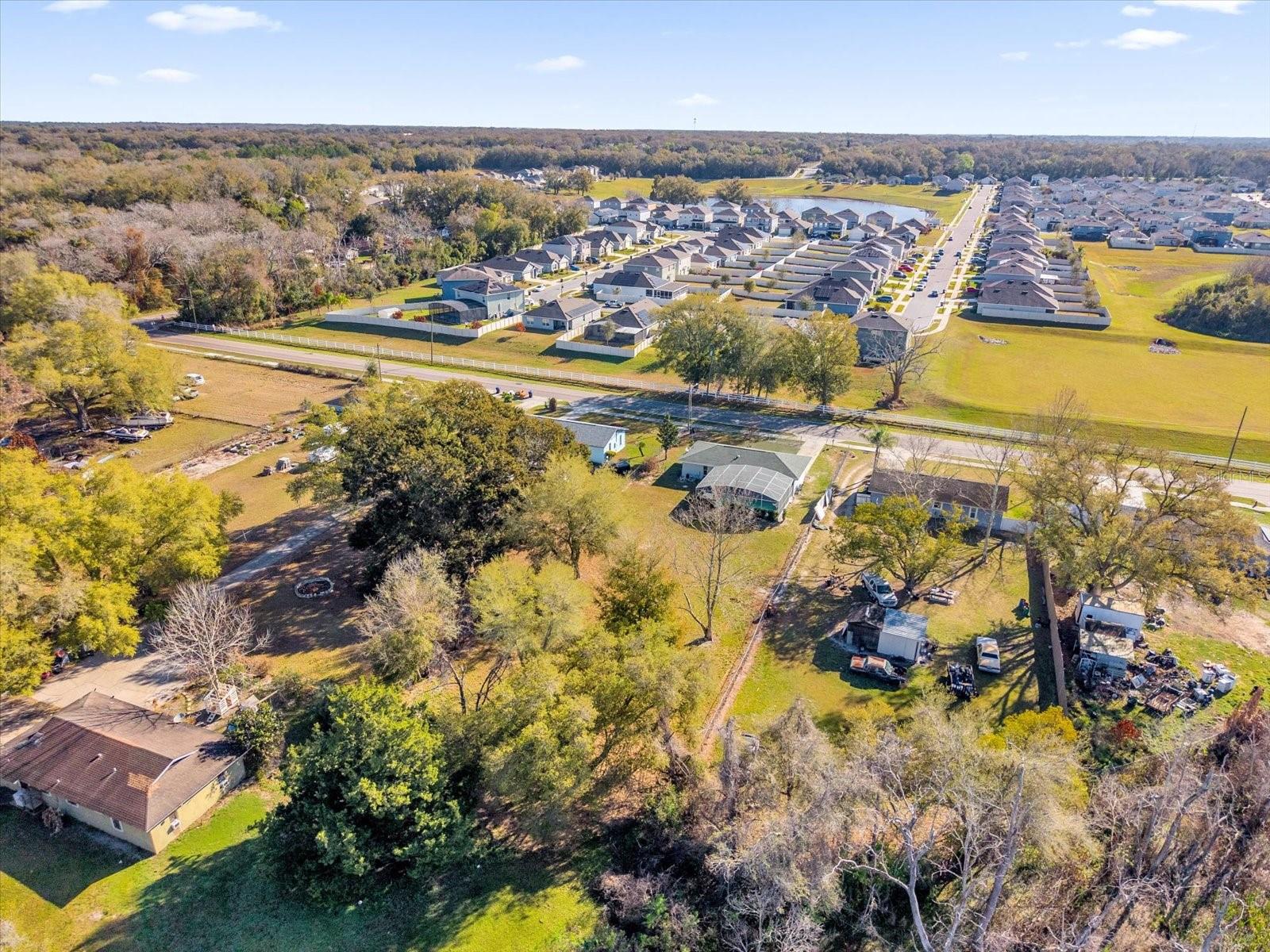 Image 30 of 36 For 3808 Mohawk Drive