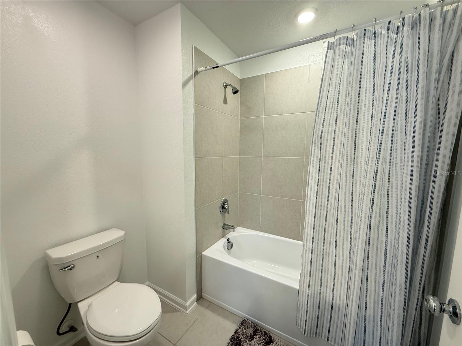 Image 17 of 22 For 5866 Le Marin Way