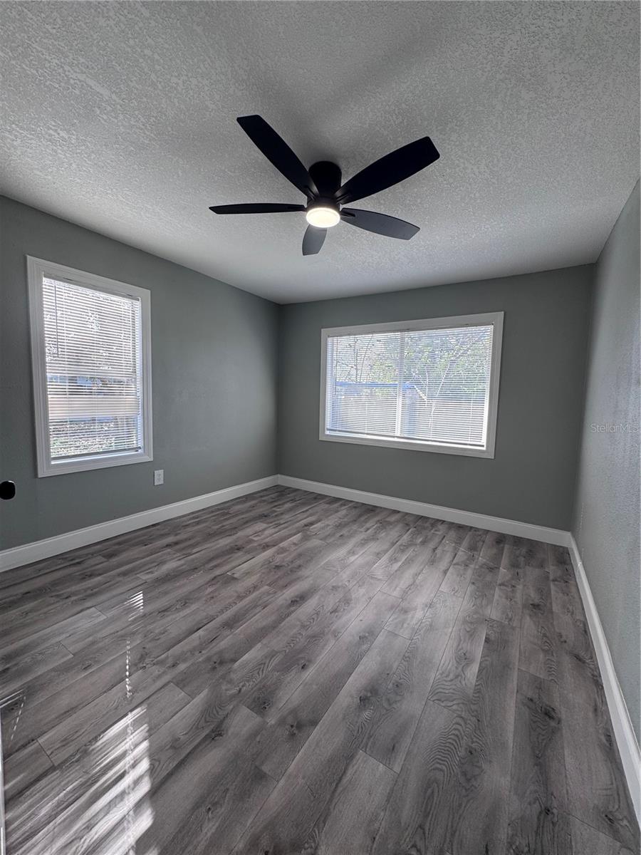 Image 24 of 24 For 1121 Edith Avenue