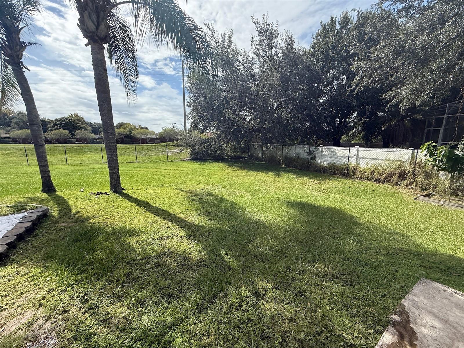 Image 41 of 45 For 5690 Merlin Way