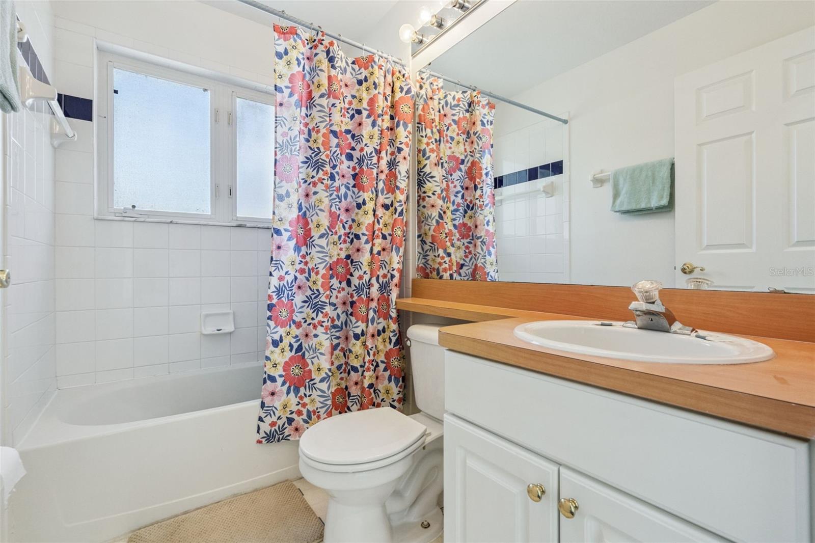 Image 20 of 52 For 8432 Rising Star Court