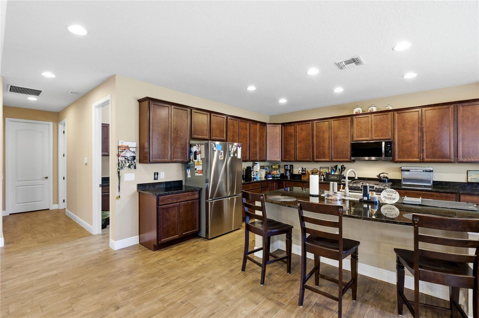 Image 16 of 63 For 3509 Coronet Avenue