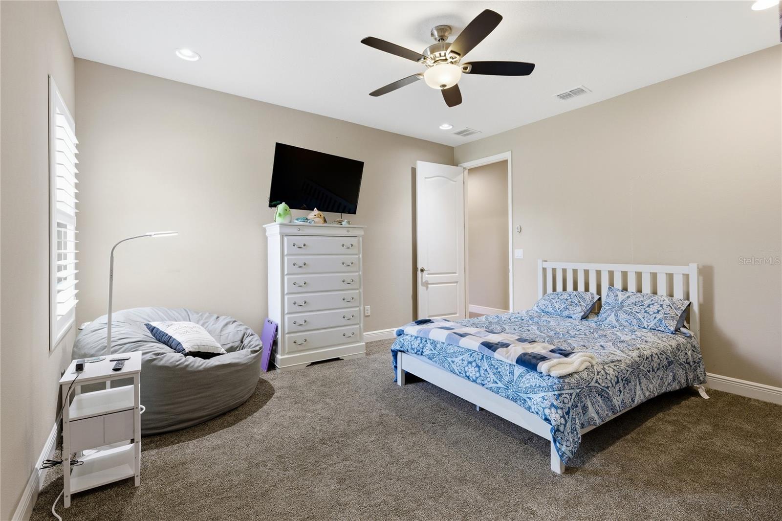 Image 27 of 63 For 3509 Coronet Avenue