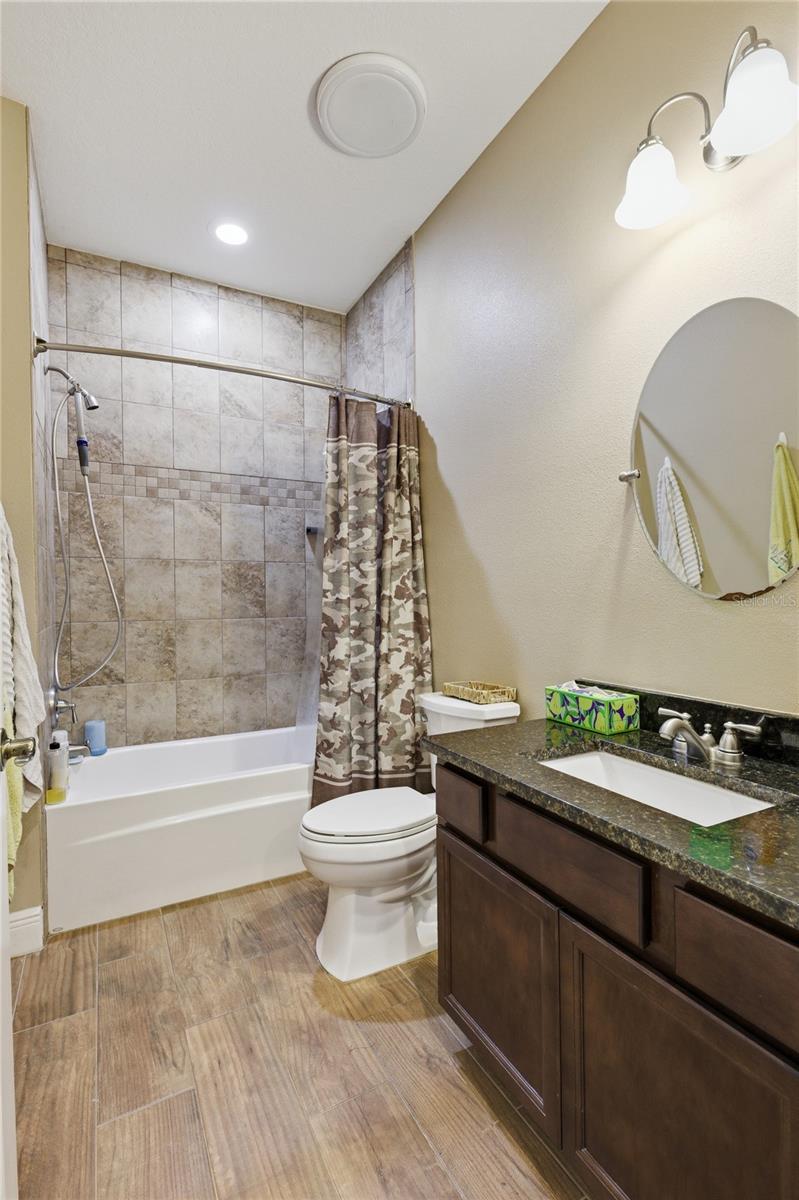 Image 31 of 63 For 3509 Coronet Avenue